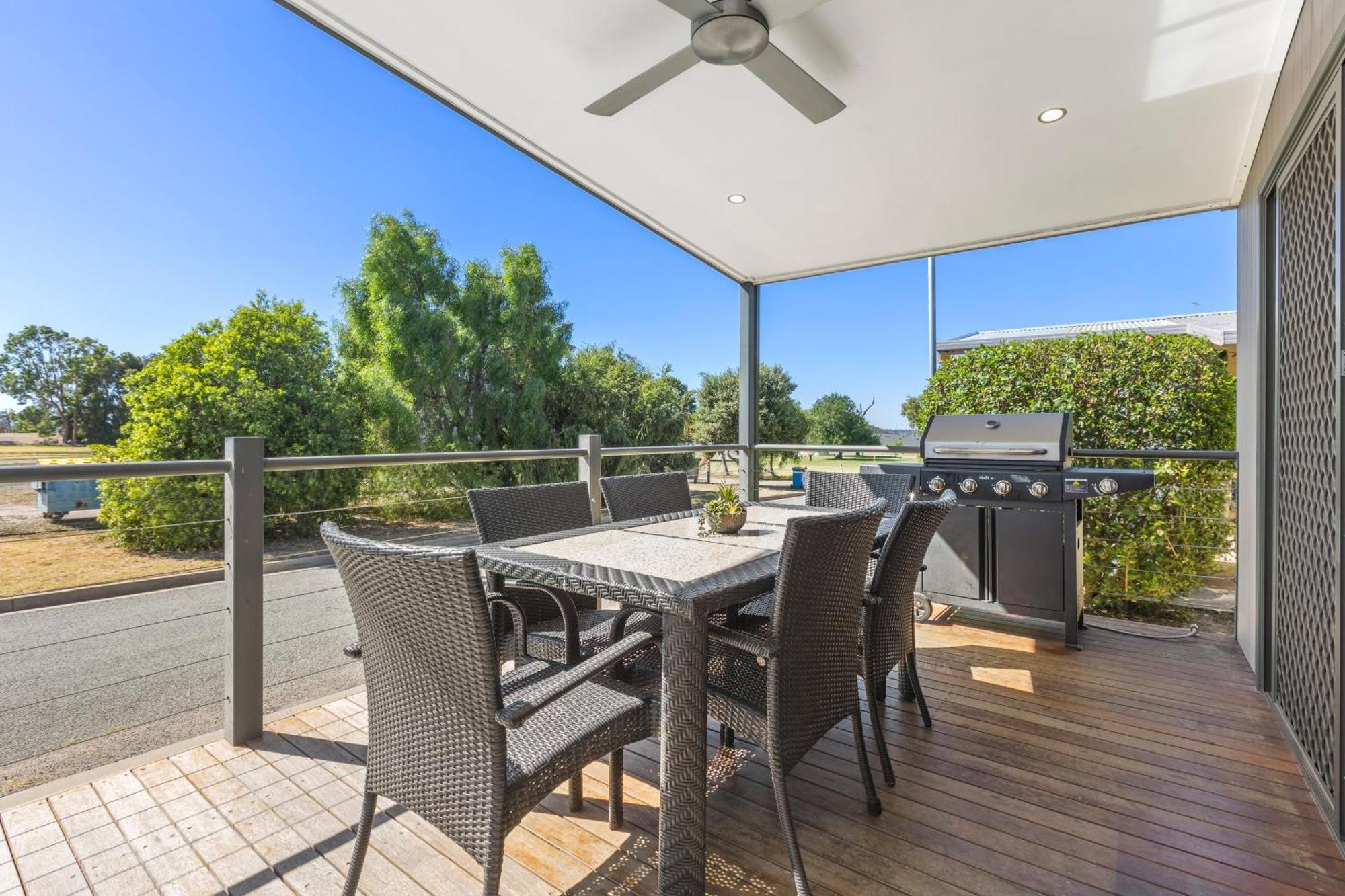 Tasman Holiday Parks - Lake Mulwala Extérieur photo