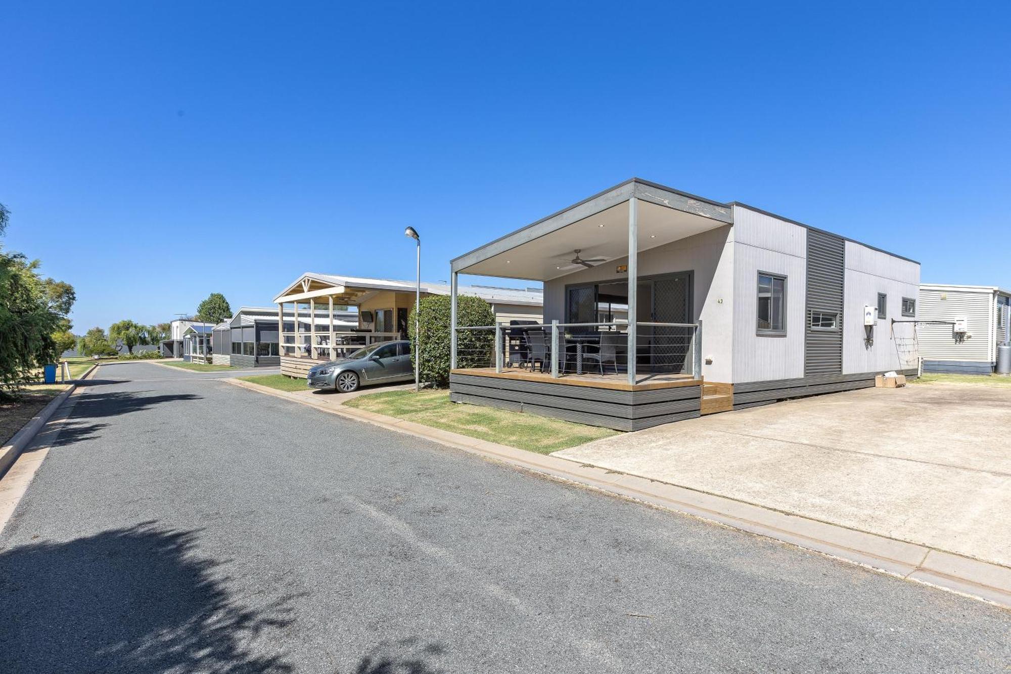 Tasman Holiday Parks - Lake Mulwala Extérieur photo